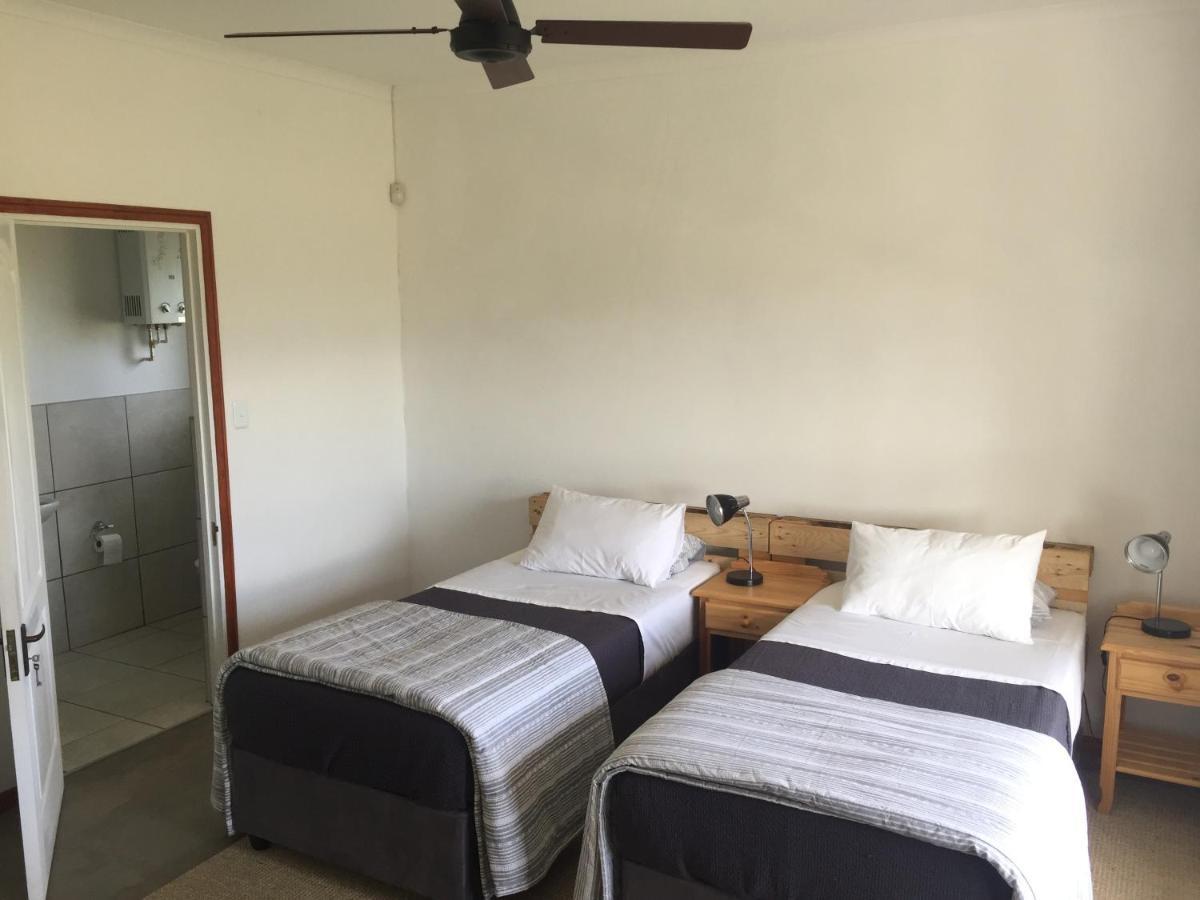 Pepper Tree Cottage De Rust ภายนอก รูปภาพ